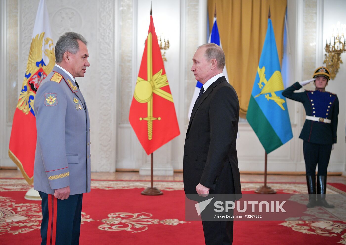 Russian President Vladimir Putin meets with service personnel who took part in counter-terrorism operation in Syria