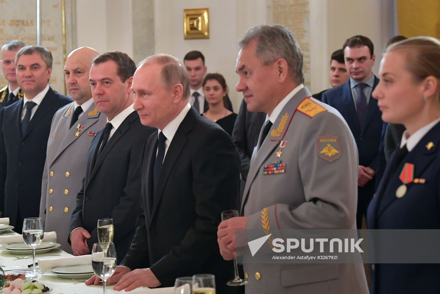 Russian President Vladimir Putin meets with service personnel who took part in counter-terrorism operation in Syria