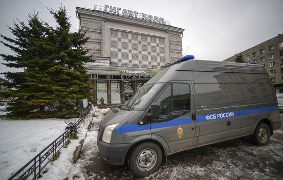Aftermath of explosion at Perekryostok store in St. Petersburg