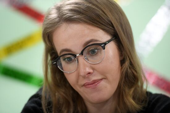 Ksenia Sobchak opens her election campaign office in Kazan