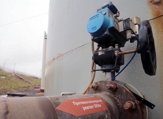 Liquid deicing agent company