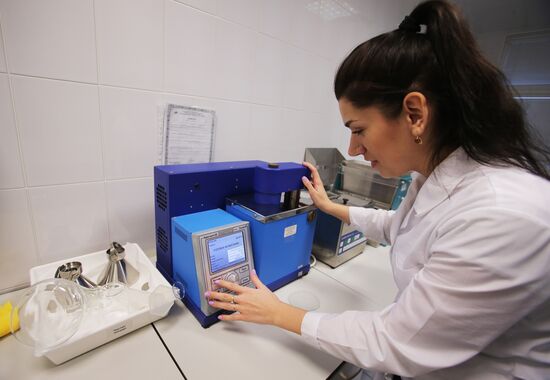 Liquid deicing agent company