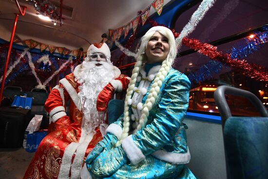 New Year's themed tram in Moscow