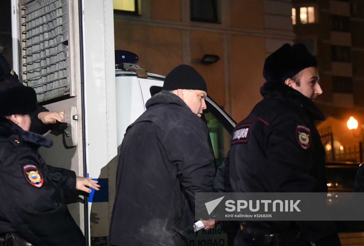 Choosing pre-trial restriction to former Director of Menshevik factory Ilya Averyanov