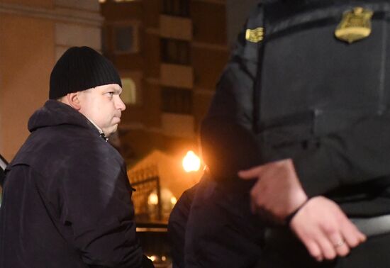 Choosing pre-trial restriction to former Director of Menshevik factory Ilya Averyanov