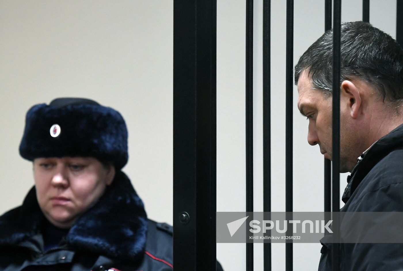 Choosing pre-trial restriction to former Director of Menshevik factory Ilya Averyanov