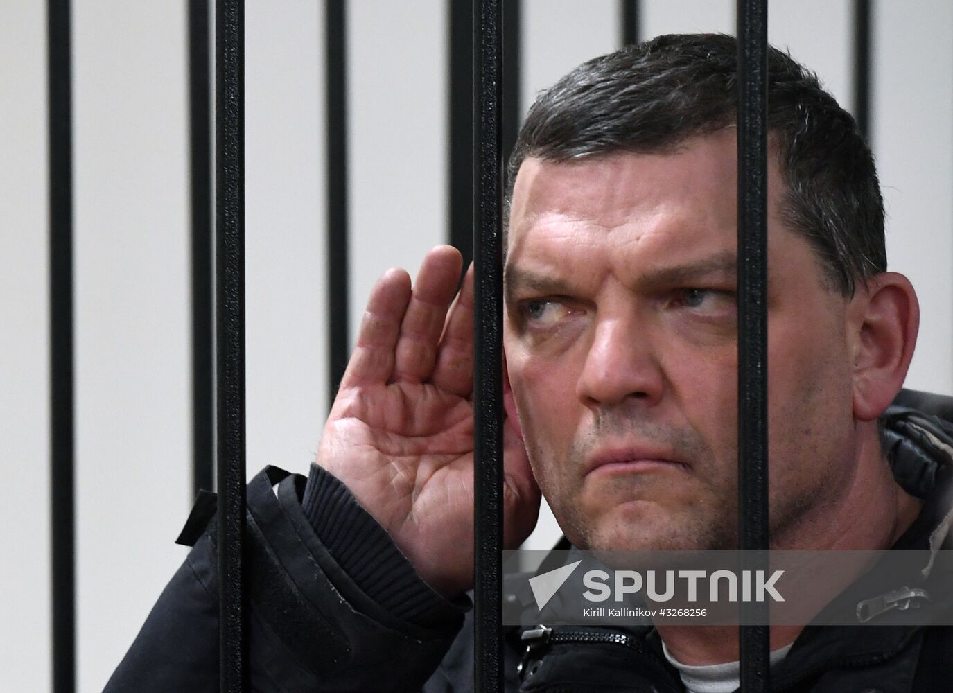 Choosing pre-trial restriction to former Director of Menshevik factory Ilya Averyanov