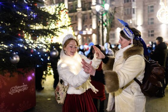 Parade of snow maidens