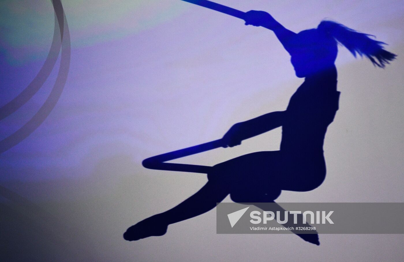 New Year show of Olympic champions 'For sport! City of future'