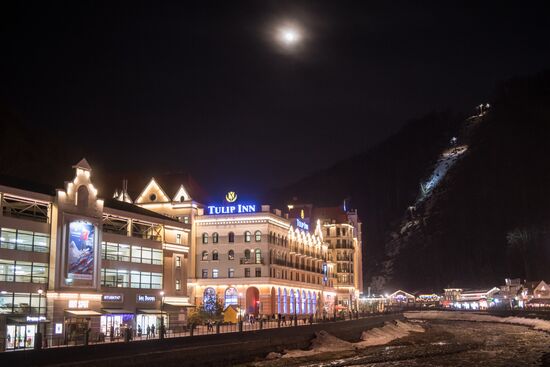 Year-round Rosa Khutor Alpine Resort in Krasnaya Polyana