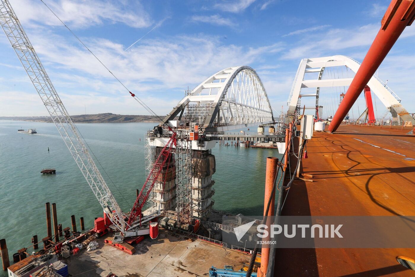 Ministry of Transport publishes photo of finished section of Crimean Bridge