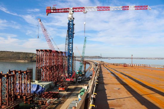 Ministry of Transport publishes photo of finished section of Crimean Bridge