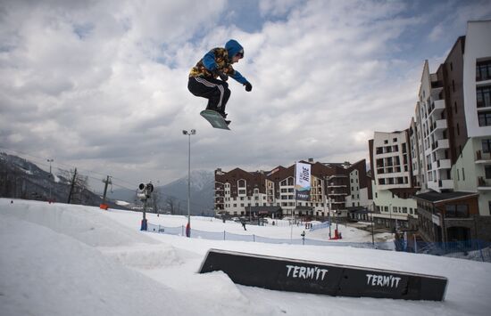 Year-round Rosa Khutor Alpine Resort in Krasnaya Polyana