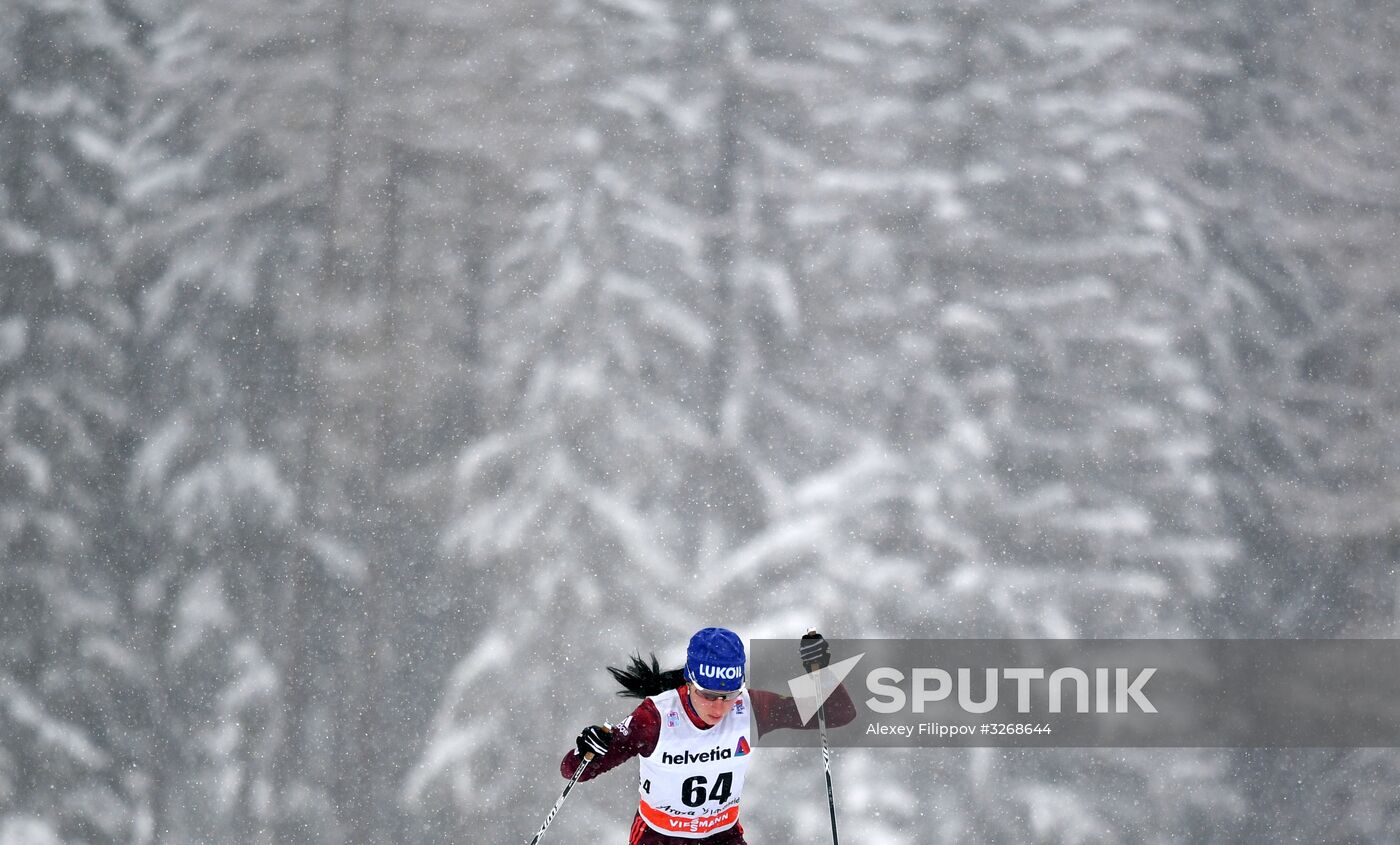 Skiing. Tour de Ski. Women's sprint