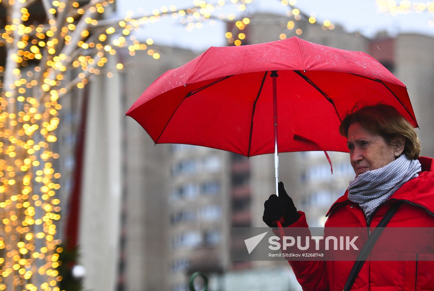 Abnormally warm weather in Moscow