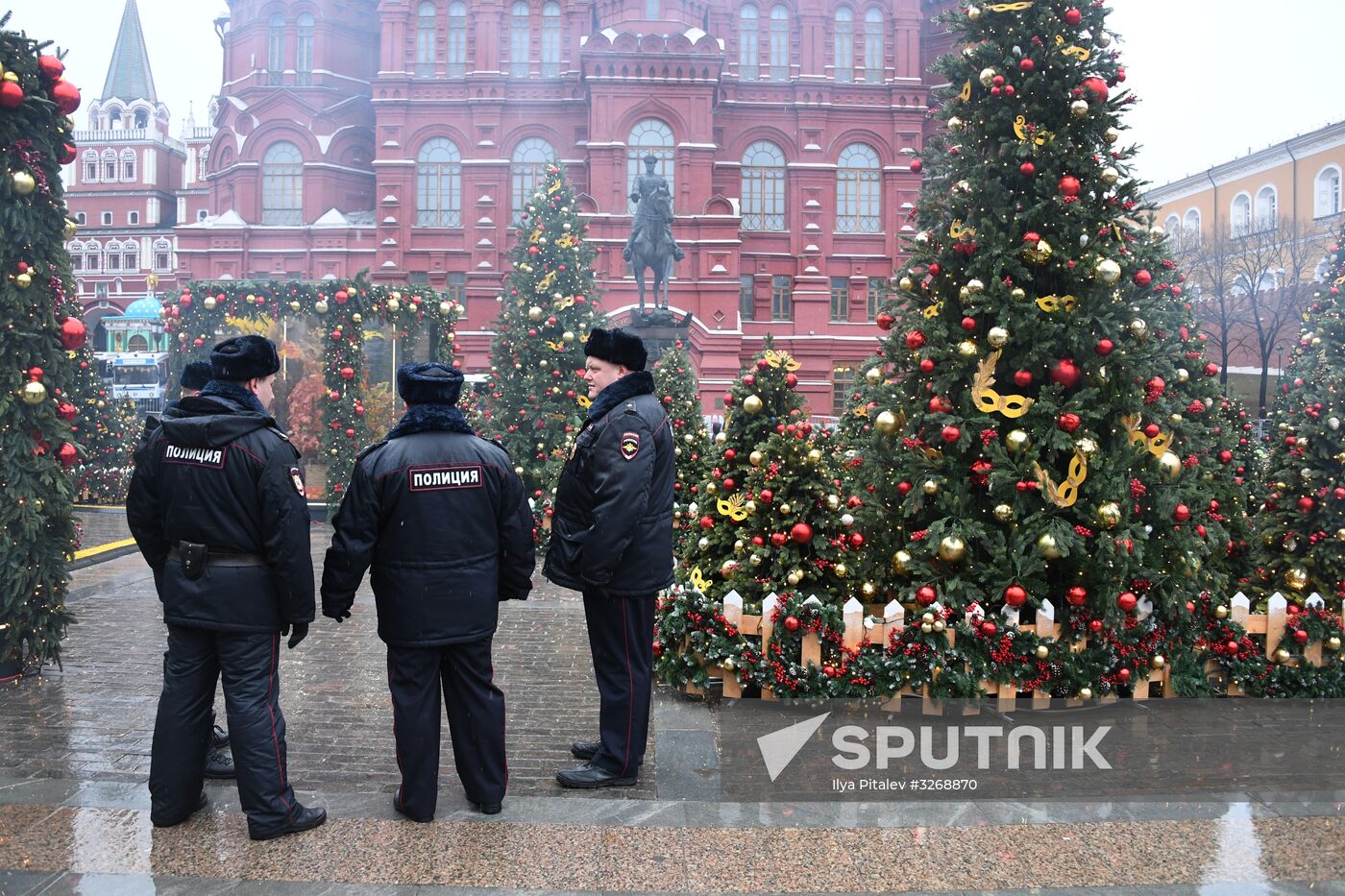 Journey to Christmas festival