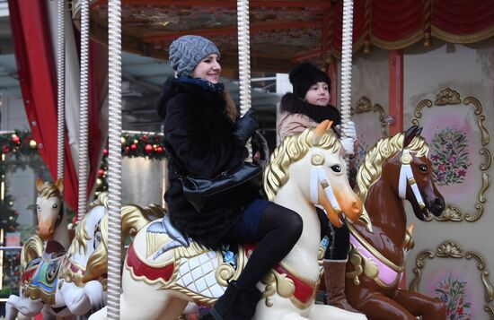 Journey to Christmas festival
