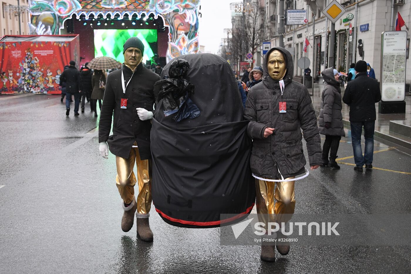 Journey to Christmas festival