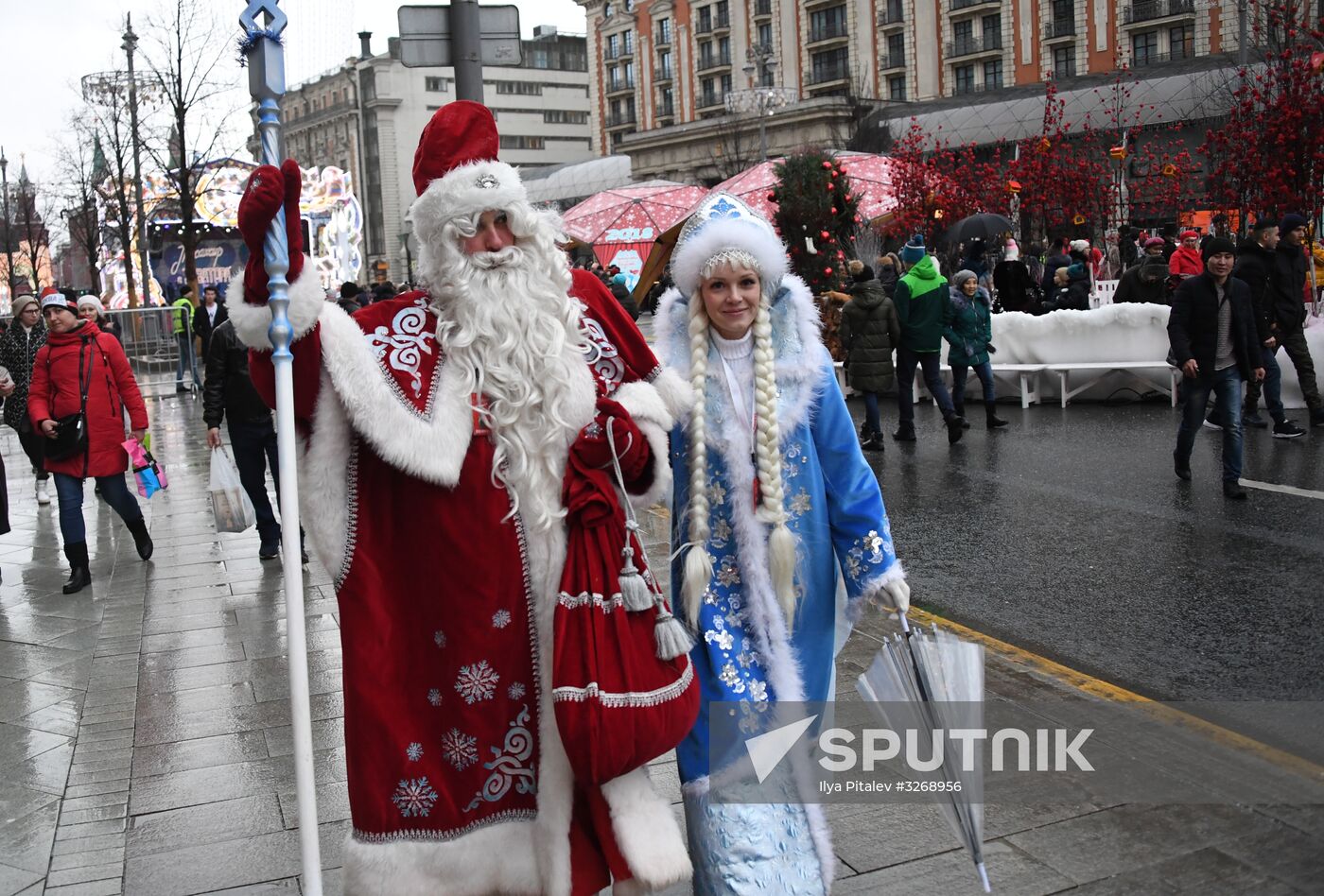 Journey to Christmas festival