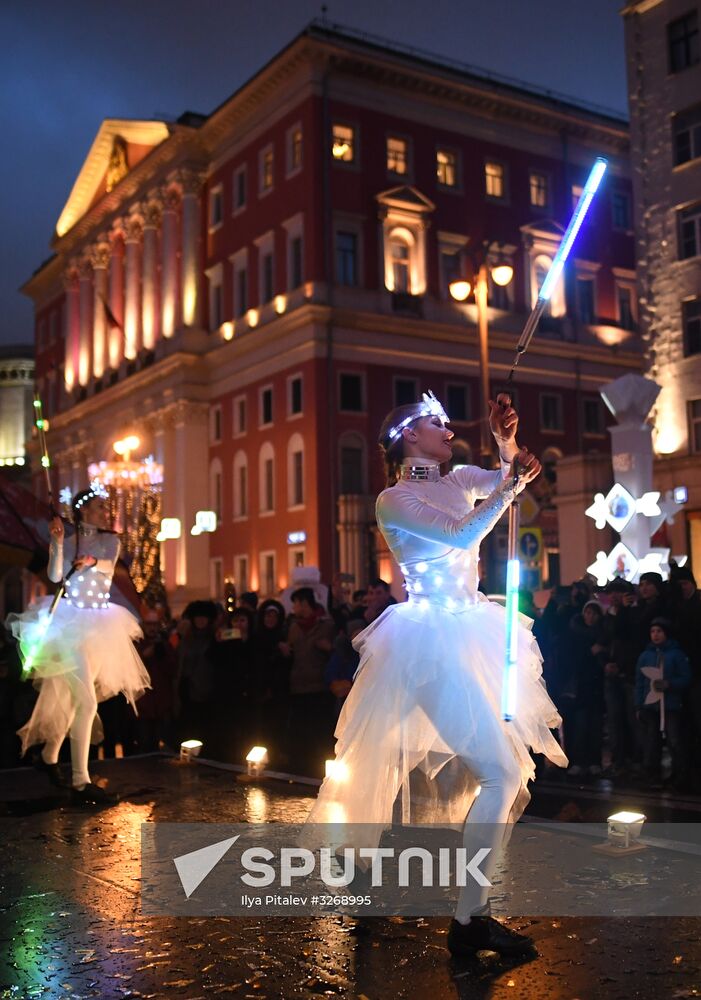 Journey to Christmas festival