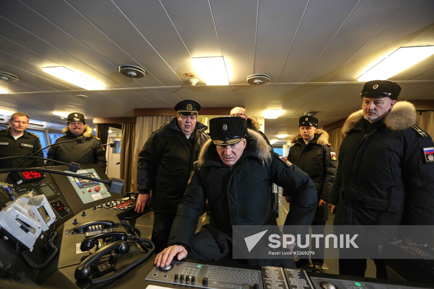 Ilya Muromets diesel electric icebreaker arrives at Northern Fleet base
