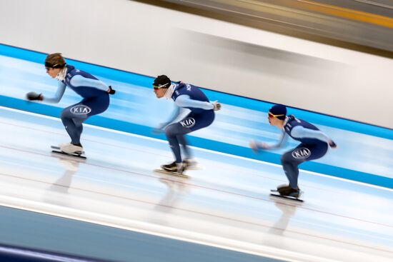 Speed skating. European Single Distance Championships. Training sessions