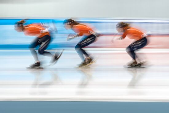 Speed skating. European Single Distance Championships. Training sessions