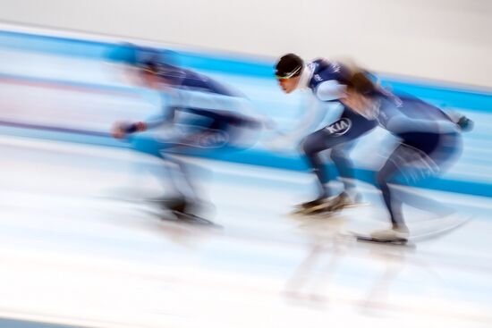 Speed skating. European Single Distance Championships. Training sessions