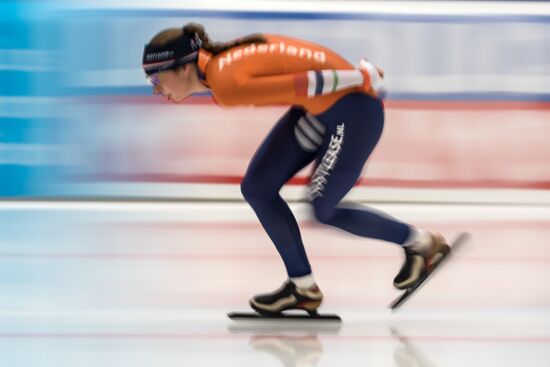 Speed skating. European Single Distance Championships. Training sessions