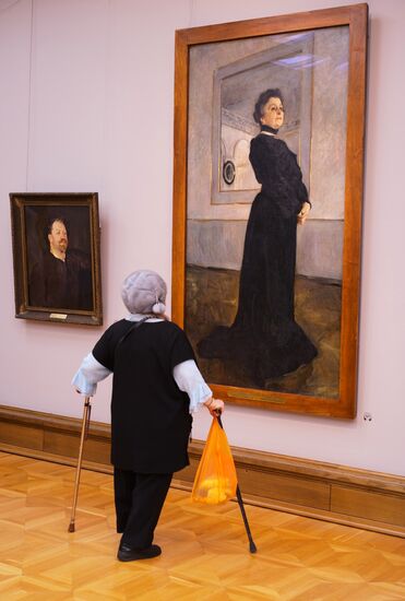 Tretyakov Gallery during New Year holidays
