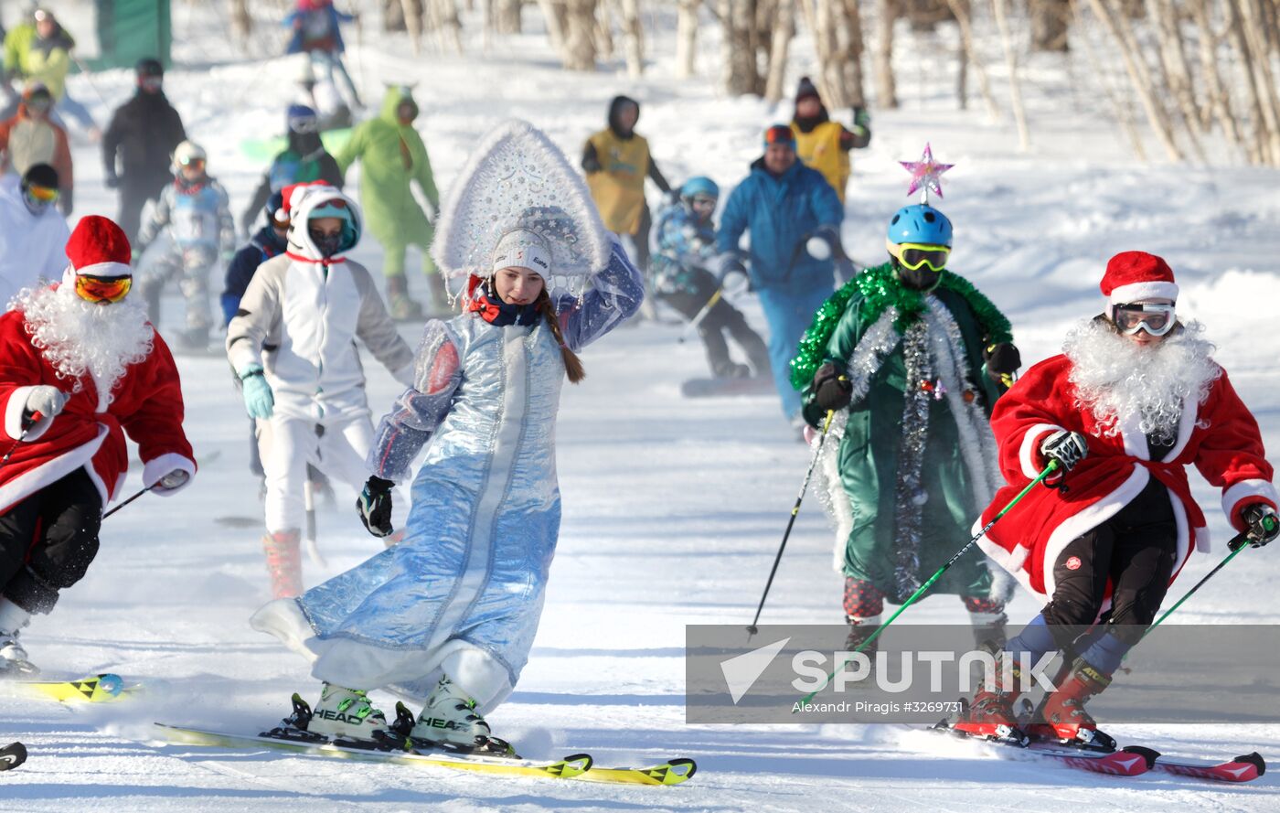Public costumed downhill run on Mount Moroznaya in Kamchatka