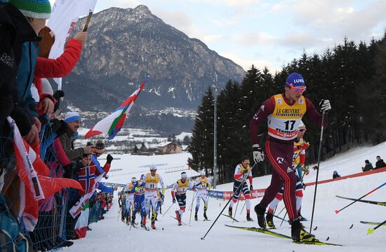 Cross country skiing. World Cup Tour de Ski. Men's mass start