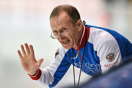 European Speed Skating Championships. Day two