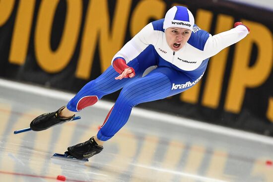 European Speed Skating Championships. Day two