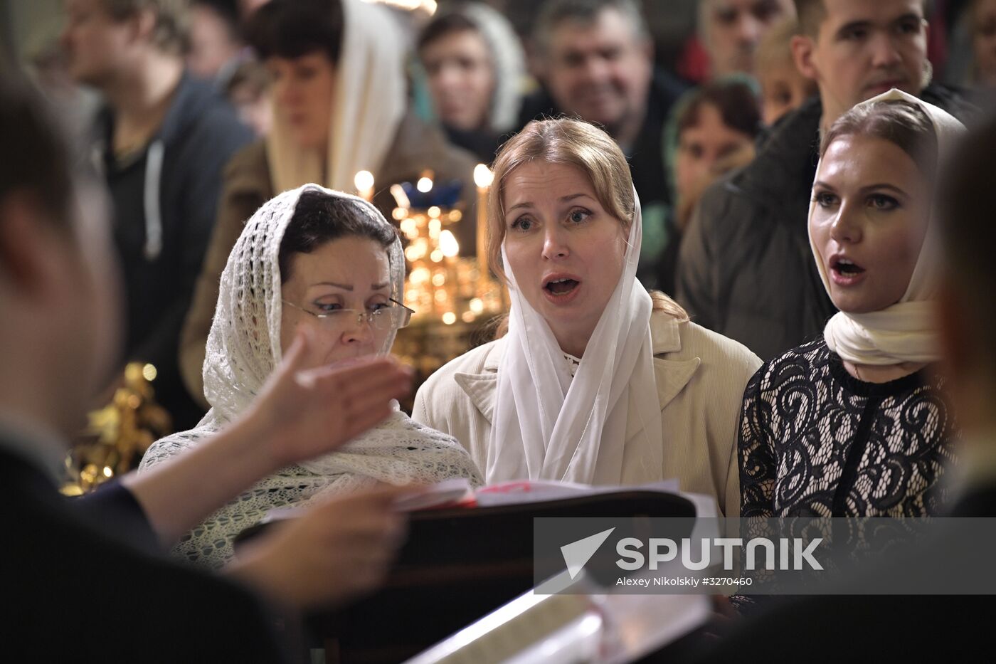 President Putin attends Christmas service