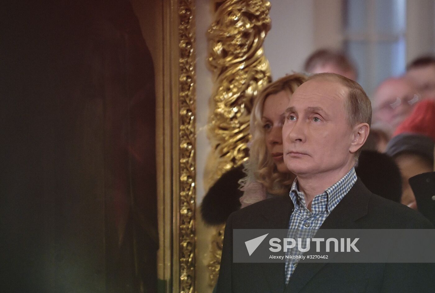 President Putin attends Christmas service