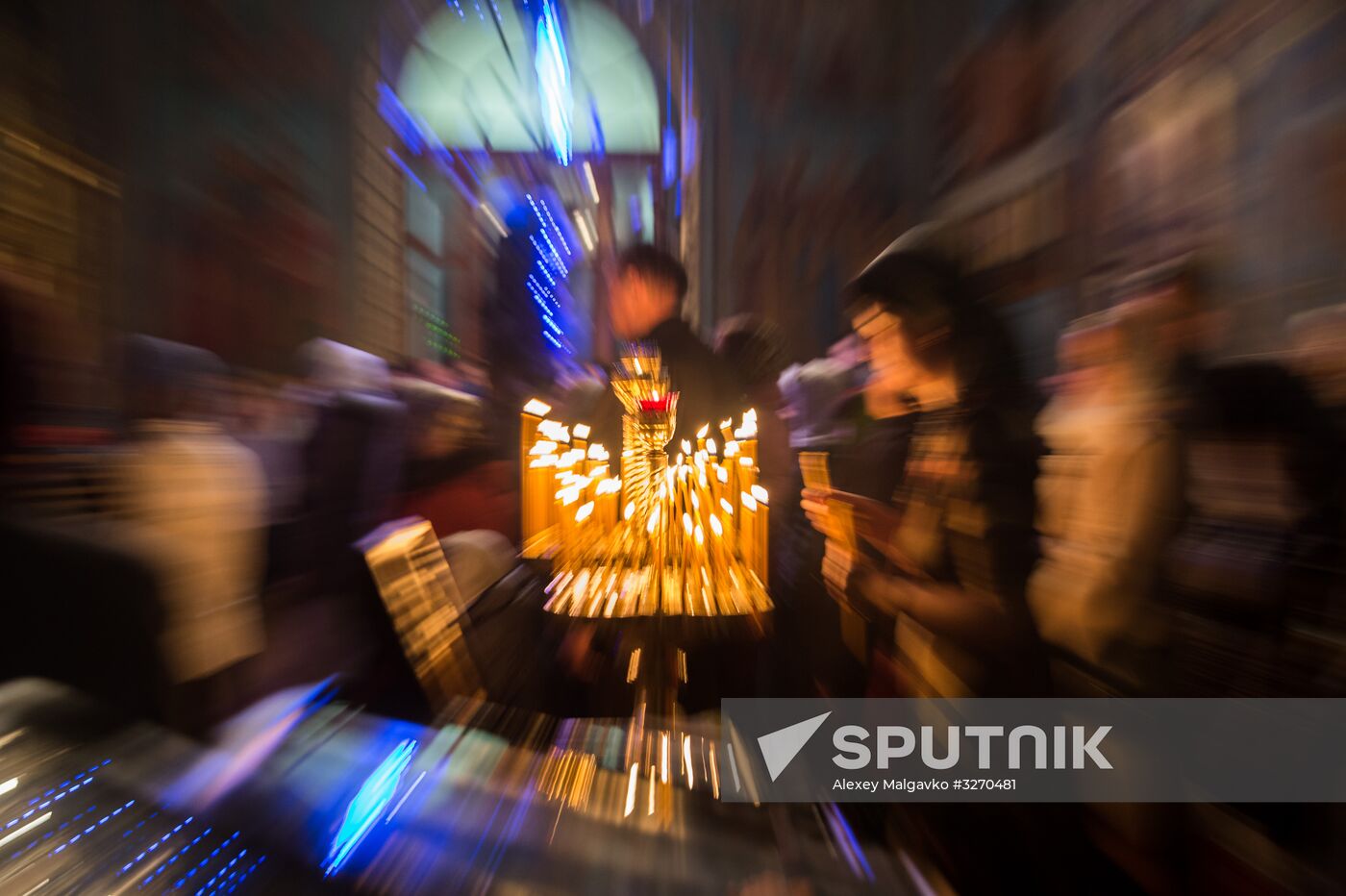 Parishioners attend a Christmas mass in the Peter and Paul Cathedral, Simferopol. Location: Russia, Republic of Crimea, Simferopol. Author: Alexey Malgavko/Sputnik. Christmas celebrated across Russia