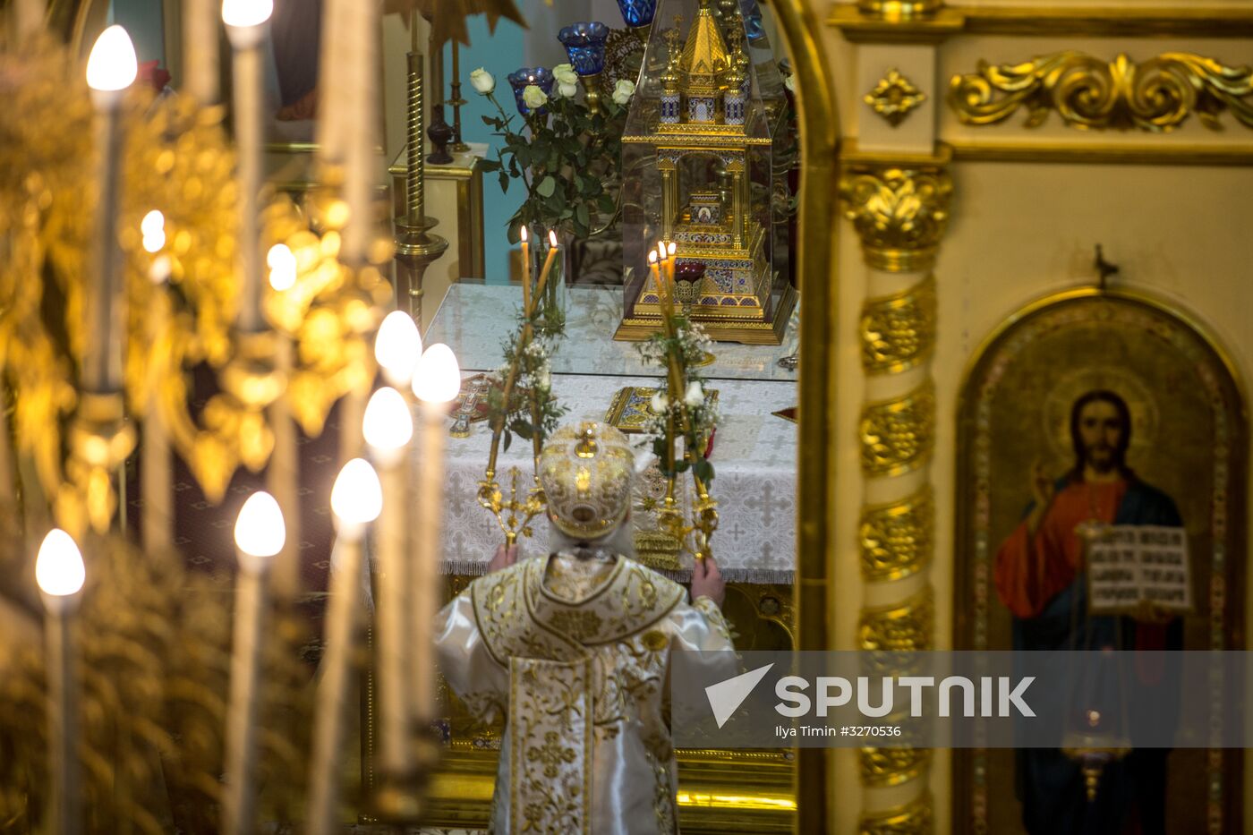 Head of Karely Archdiocese, Metropolitan of Petrozavodsk and Karely Konstantin (Goryanov) during a Christmas service at Alexander Nevsky Cathedral, Petrozavodsk. Location: Russia, Republic of Karelia, Petrozavodsk. Author: Ilya Timin/Sputnik. Christmas celebrated across Russia