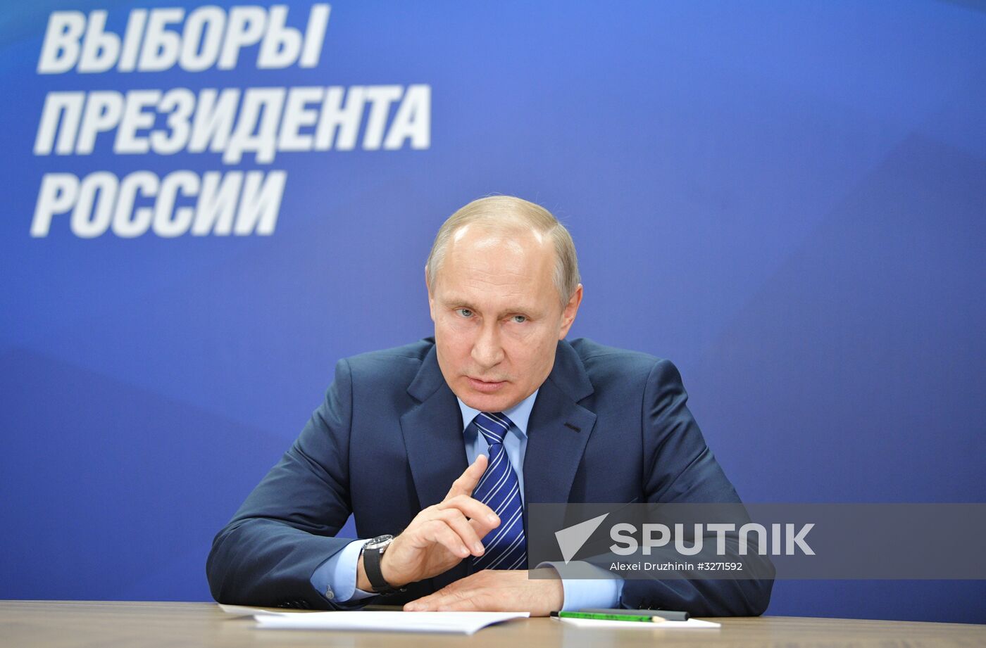 President Vladimir Putin visits his campaign headquarters in Moscow