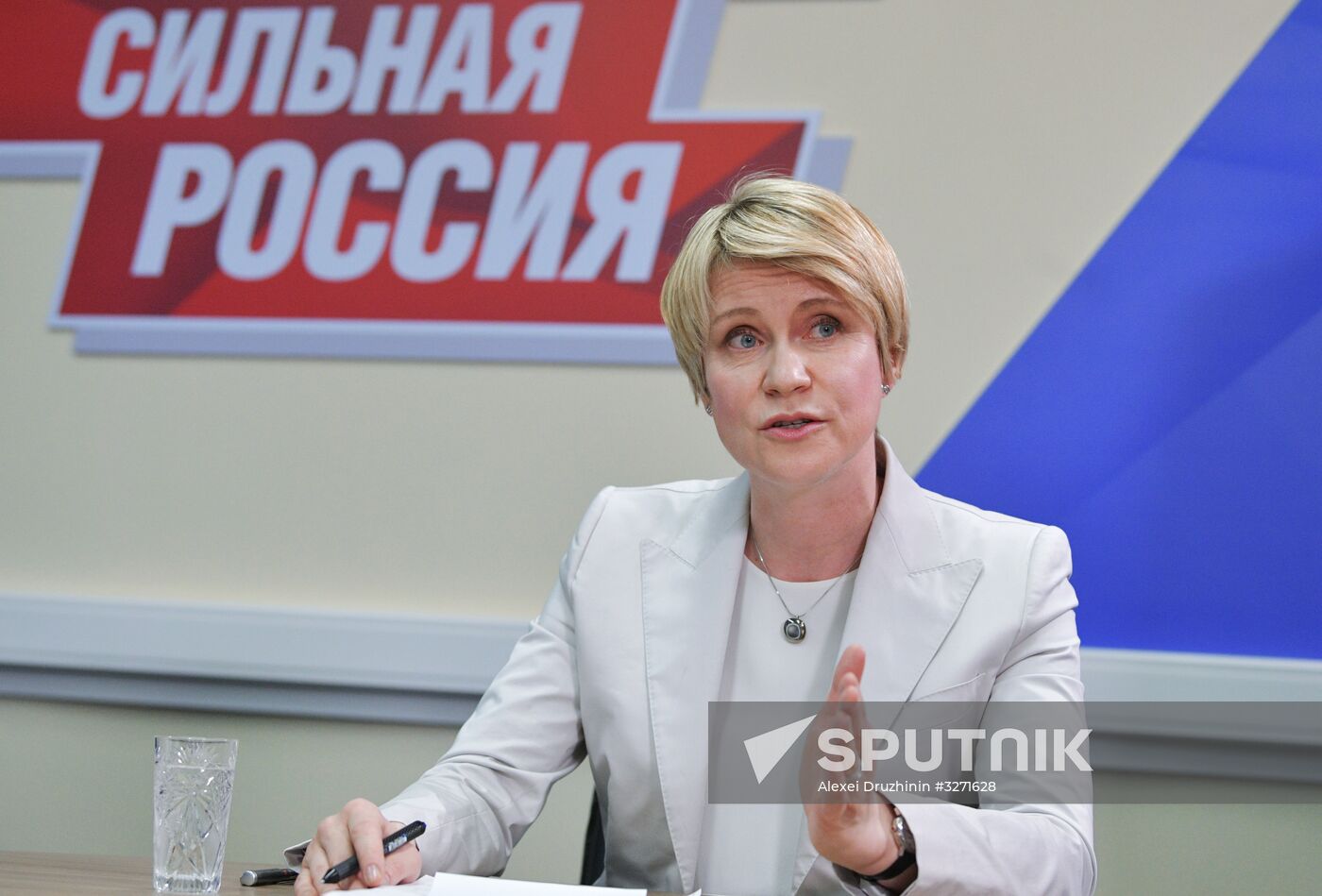 President Vladimir Putin visits his campaign headquarters in Moscow