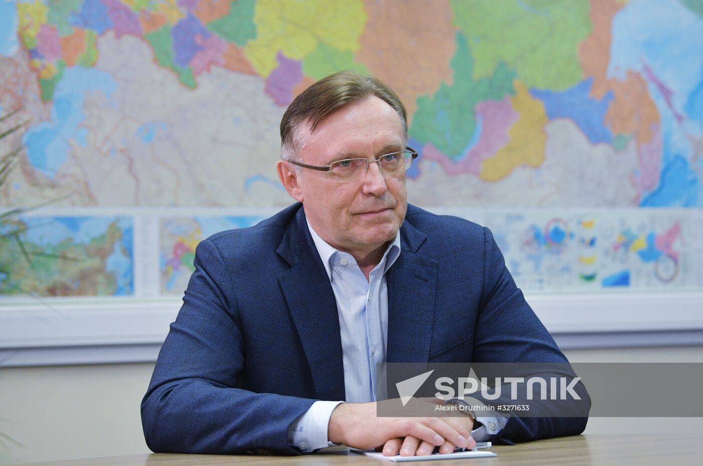 President Vladimir Putin visits his campaign headquarters in Moscow