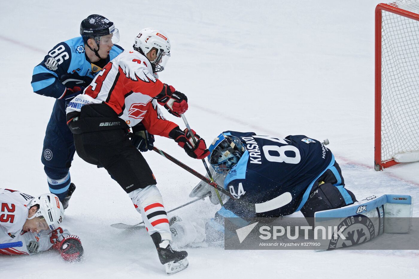 Ice hockey. KHL. Sibir vs. Avangard