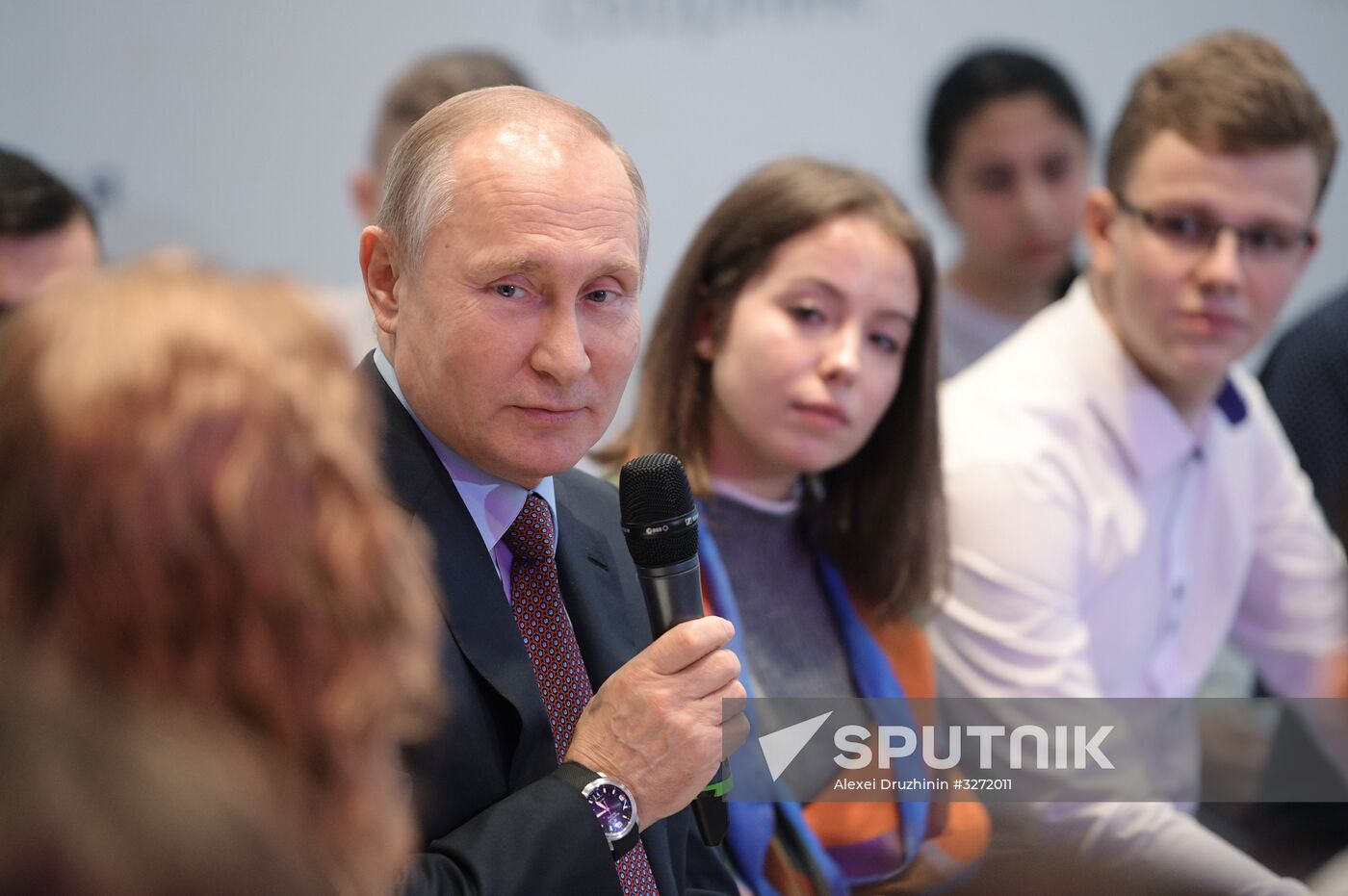 President Putin meets with students who wrote best essays about 'Russia Focused on the Future'