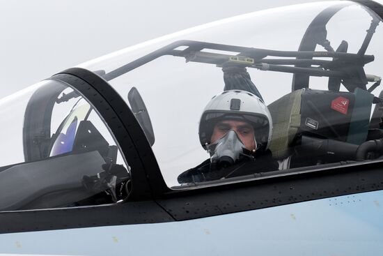 Training flights of Western Military District Fighter Aviation Regiment