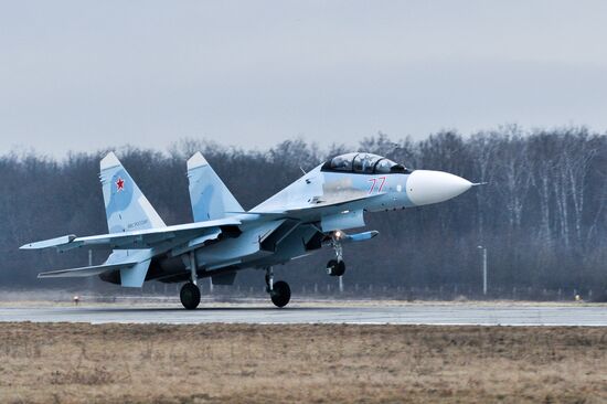 Training flights of Western Military District Fighter Aviation Regiment
