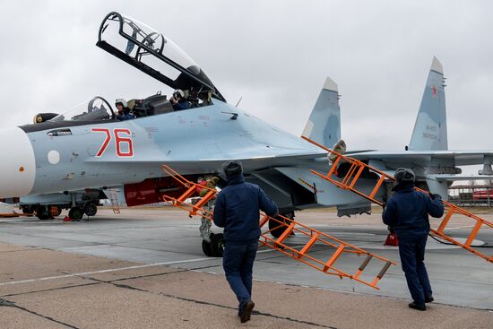 Training flights of Western Military District Fighter Aviation Regiment
