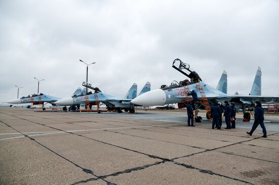 Training flights of Western Military District Fighter Aviation Regiment