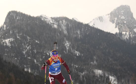 Biathlon. World Cup 5. Women's individual race