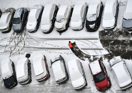 Snow in Moscow