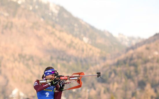 Biathlon. World Cup 5. Women's individual race